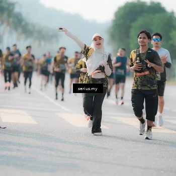 Runner Photo 6418643