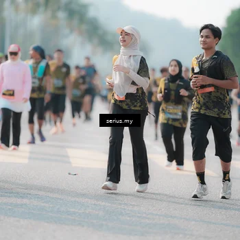 Runner Photo 6418682
