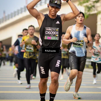 Runner Photo 6418685