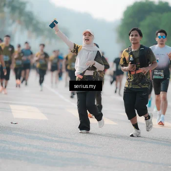 Runner Photo 6418686