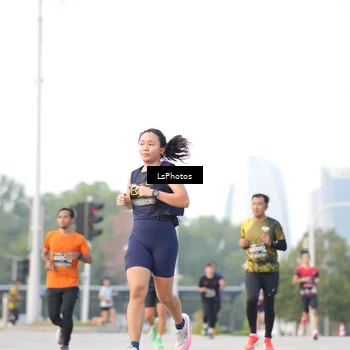 Runner Photo 6418688
