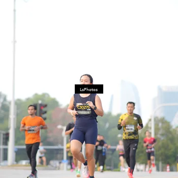 Runner Photo 6418699