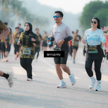 Runner Photo 6418701