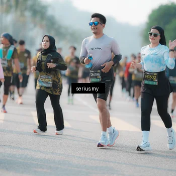 Runner Photo 6418703