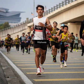 Runner Photo 6418709
