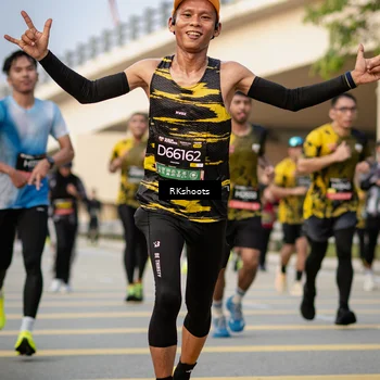 Runner Photo 6418714