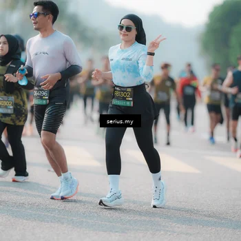 Runner Photo 6418716