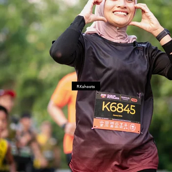 Runner Photo 6418717