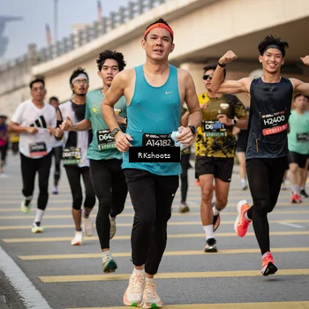 Runner Photo 6418737