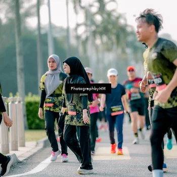 Runner Photo 6418741