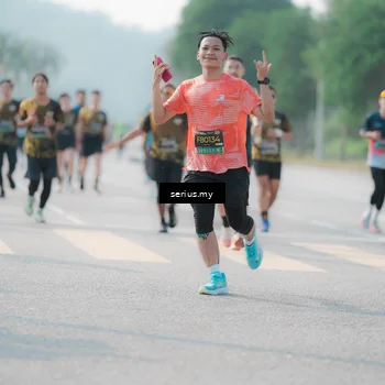 Runner Photo 6418744