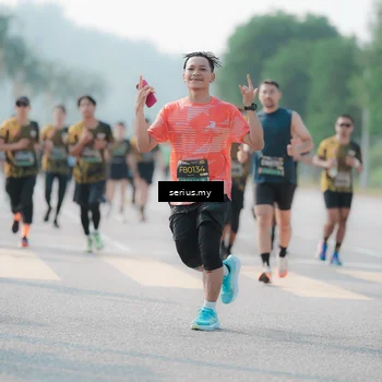 Runner Photo 6418763