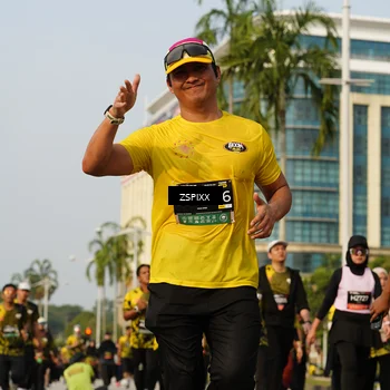 Runner Photo 6418766