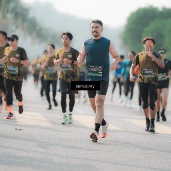 Runner Photo 6418767