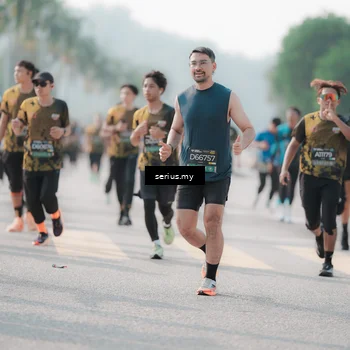 Runner Photo 6418773