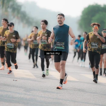 Runner Photo 6418783
