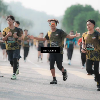 Runner Photo 6418797