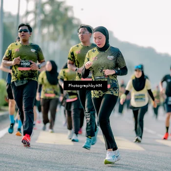 Runner Photo 6418828