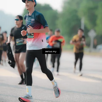 Runner Photo 6418830