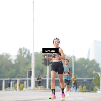 Runner Photo 6418843