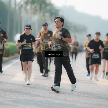 Runner Photo 6418866