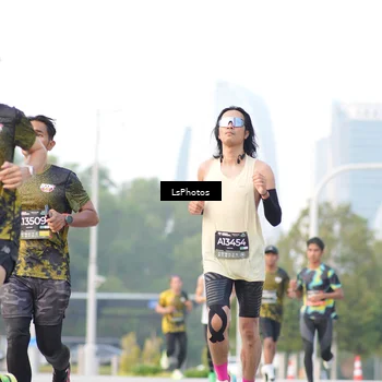 Runner Photo 6418872