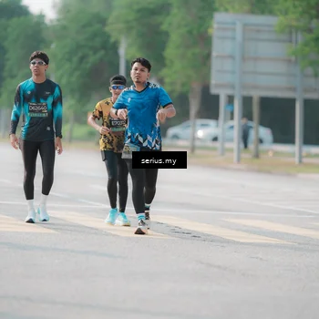 Runner Photo 6418885