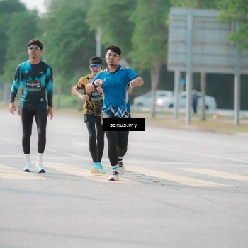Runner Photo 6418888
