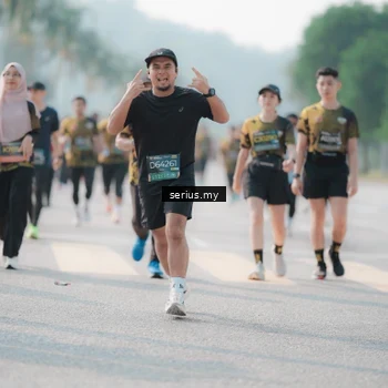 Runner Photo 6418896