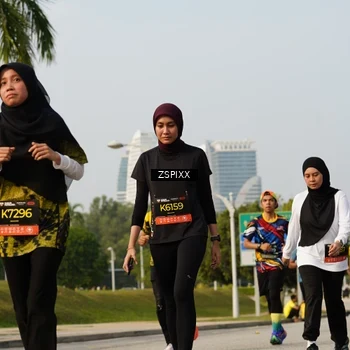 Runner Photo 6418915