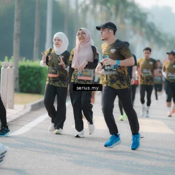 Runner Photo 6418917