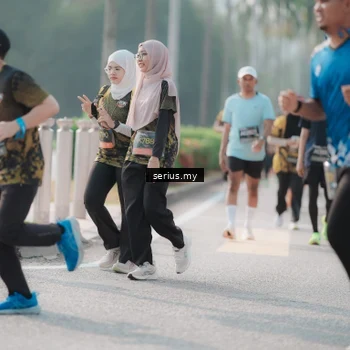 Runner Photo 6418929