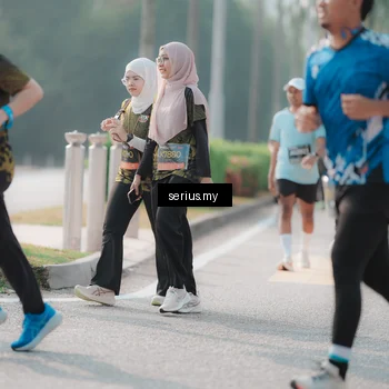 Runner Photo 6418941