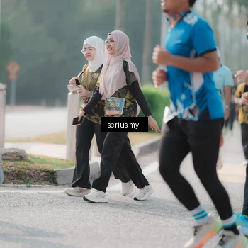 Runner Photo 6418946