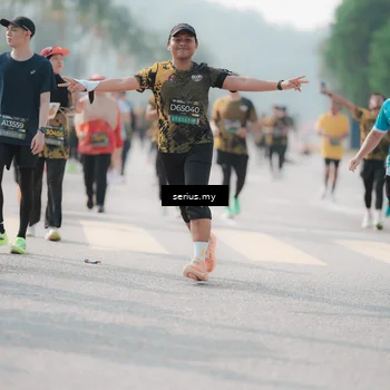 Runner Photo 6418960