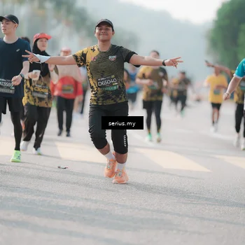 Runner Photo 6418973