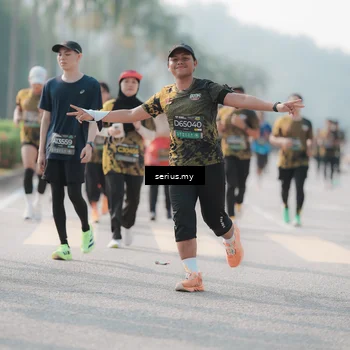 Runner Photo 6418984
