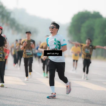 Runner Photo 6418992