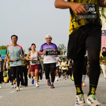 Runner Photo 6419017
