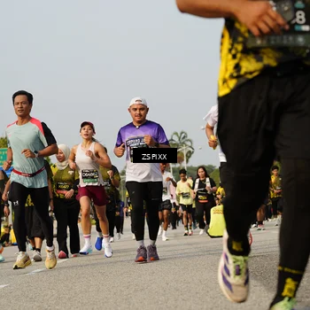 Runner Photo 6419018