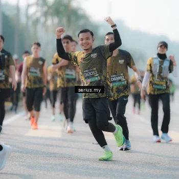 Runner Photo 6419019