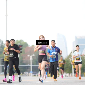 Runner Photo 6419028