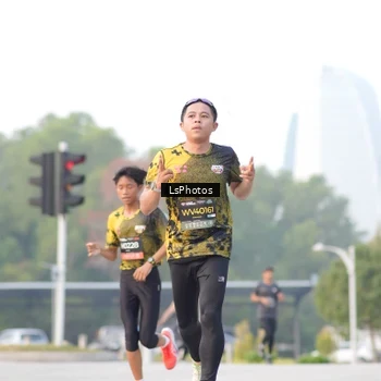 Runner Photo 6419037
