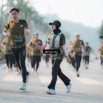 Runner Photo 6419041