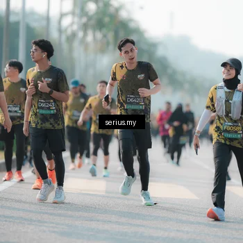 Runner Photo 6419049