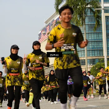 Runner Photo 6419053