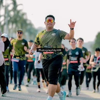 Runner Photo 6419059