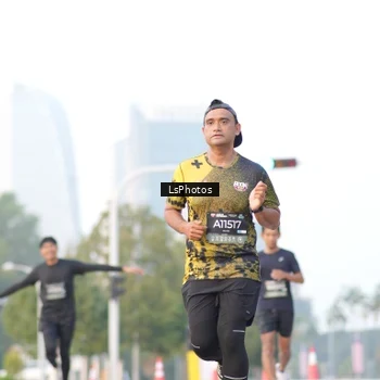Runner Photo 6419061