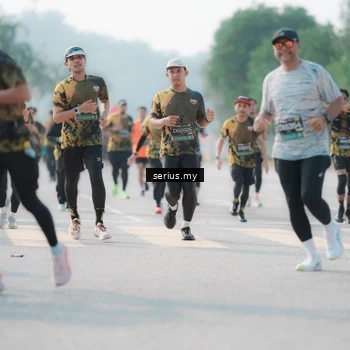 Runner Photo 6419078