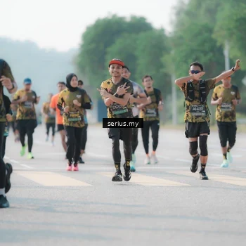 Runner Photo 6419086